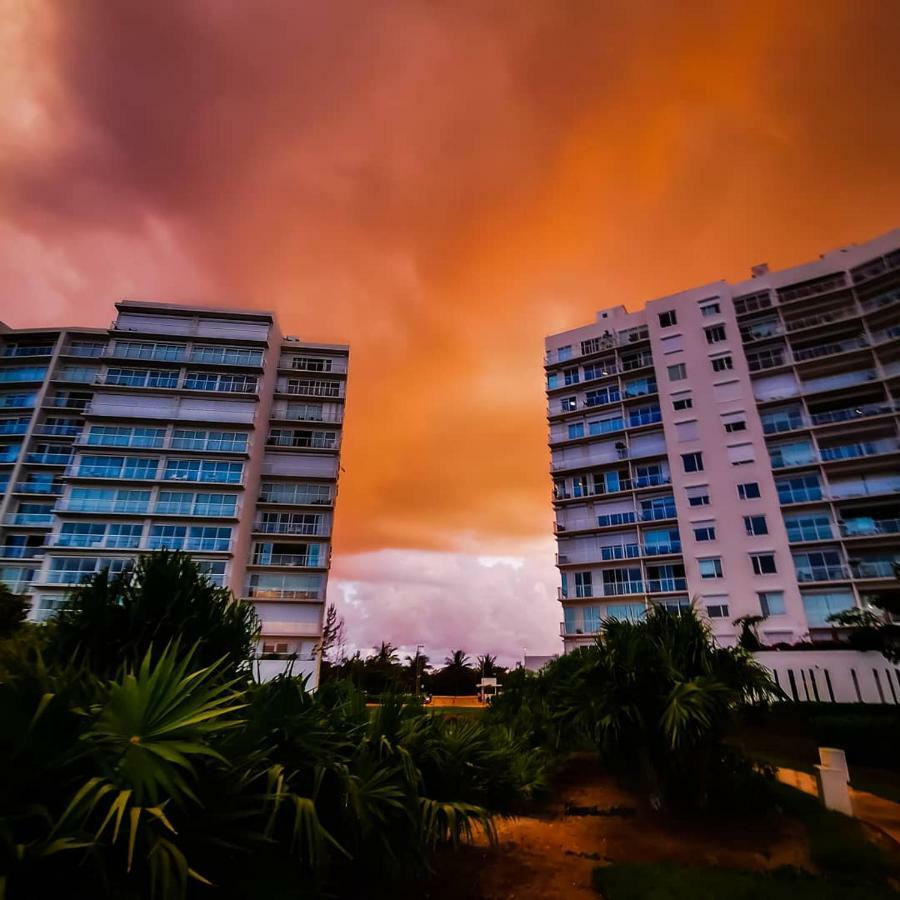 Pent House Amazing View Beachfront Канкун Экстерьер фото